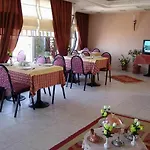 Gold Heykel Otel 3*