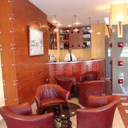 Gold Heykel Hotel 3*