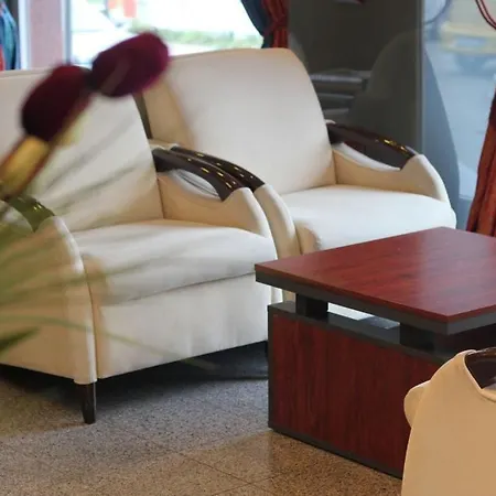 Hotel Gold Heykel 3*