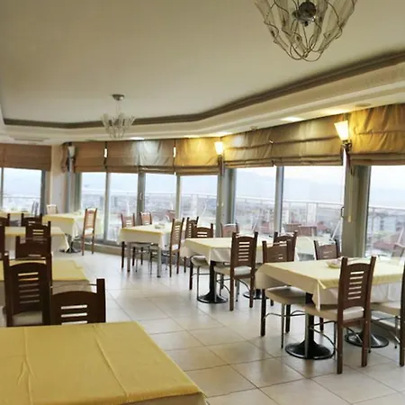 Gold Heykel Hotel 3*