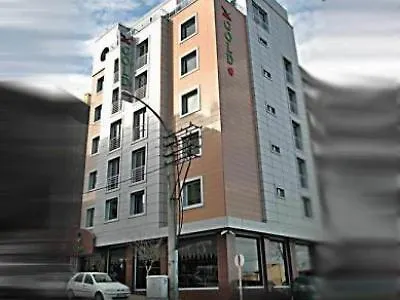 Gold Heykel 酒店